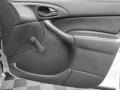 2002 CD Silver Metallic Ford Focus LX Sedan  photo #13