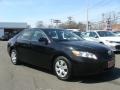 Black - Camry LE Photo No. 3