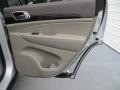 Bright Silver Metallic - Grand Cherokee Laredo Photo No. 27