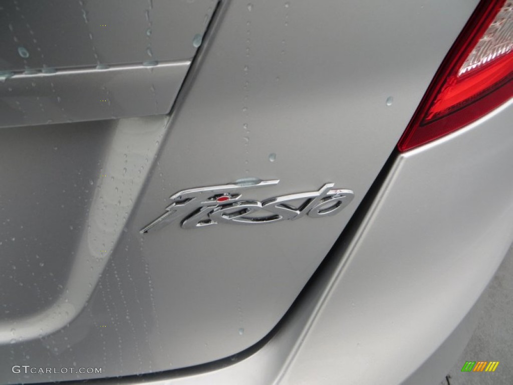 2013 Fiesta SE Hatchback - Ingot Silver / Charcoal Black photo #7