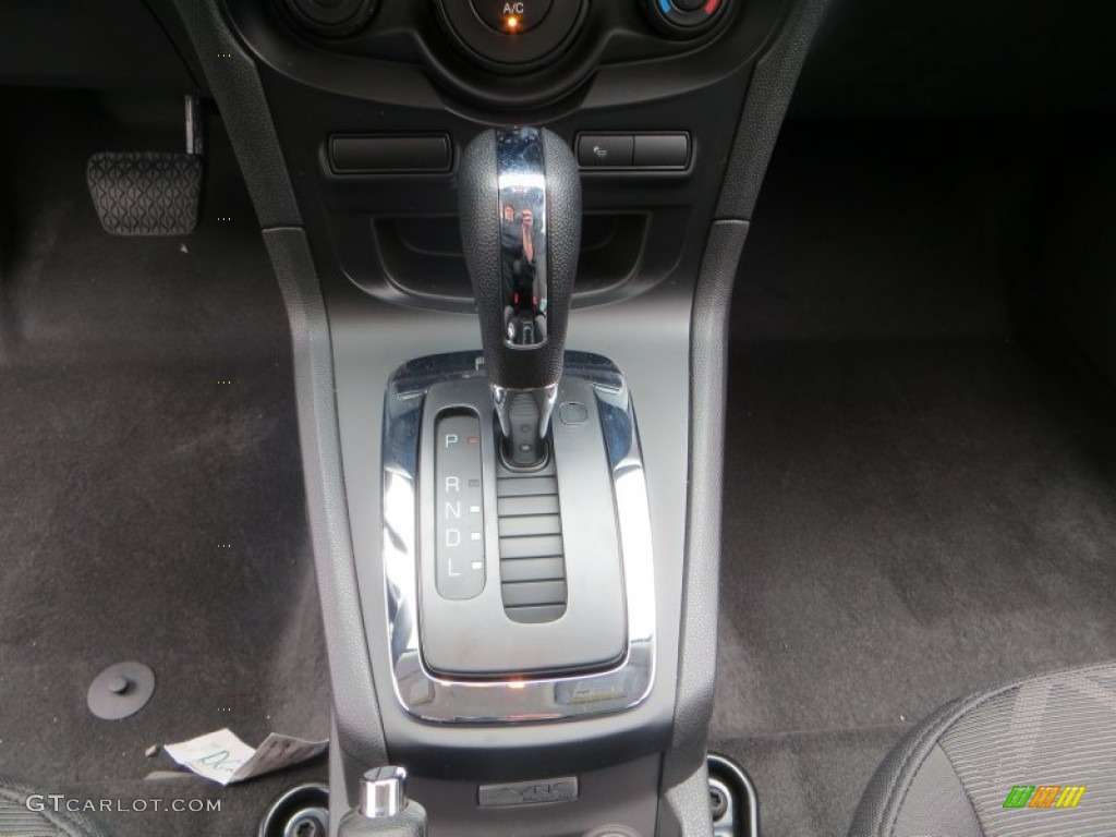 2013 Fiesta SE Hatchback - Ingot Silver / Charcoal Black photo #29