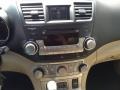 2011 Blizzard White Pearl Toyota Highlander SE 4WD  photo #20