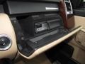 Alaska White - Range Rover HSE Photo No. 39
