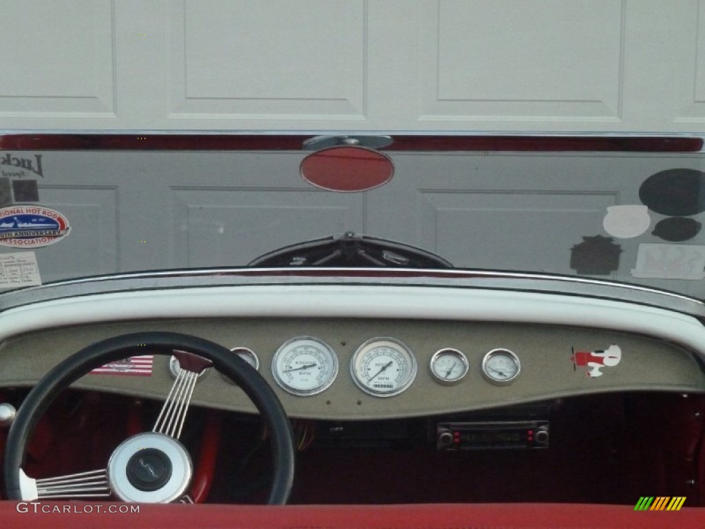 1932 Ford Roadster Standard Roadster Model Dashboard Photos