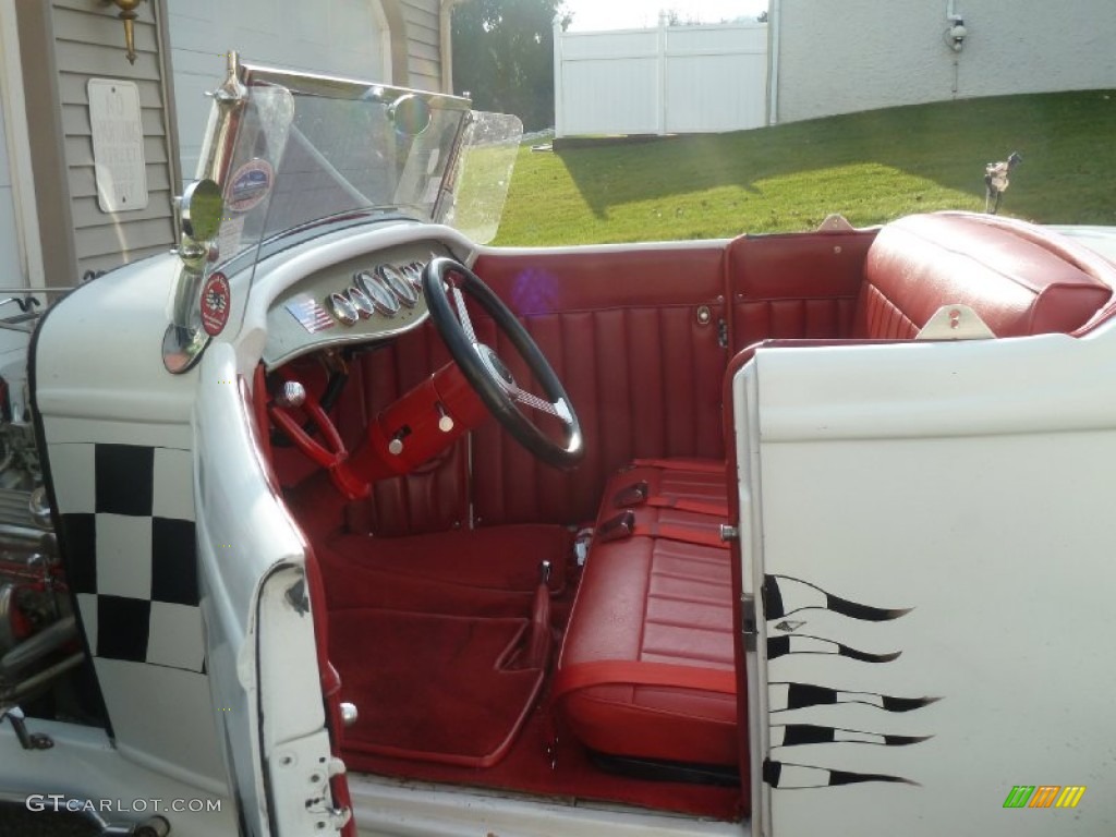 Red Interior 1932 Ford Roadster Standard Roadster Model Photo #79372348