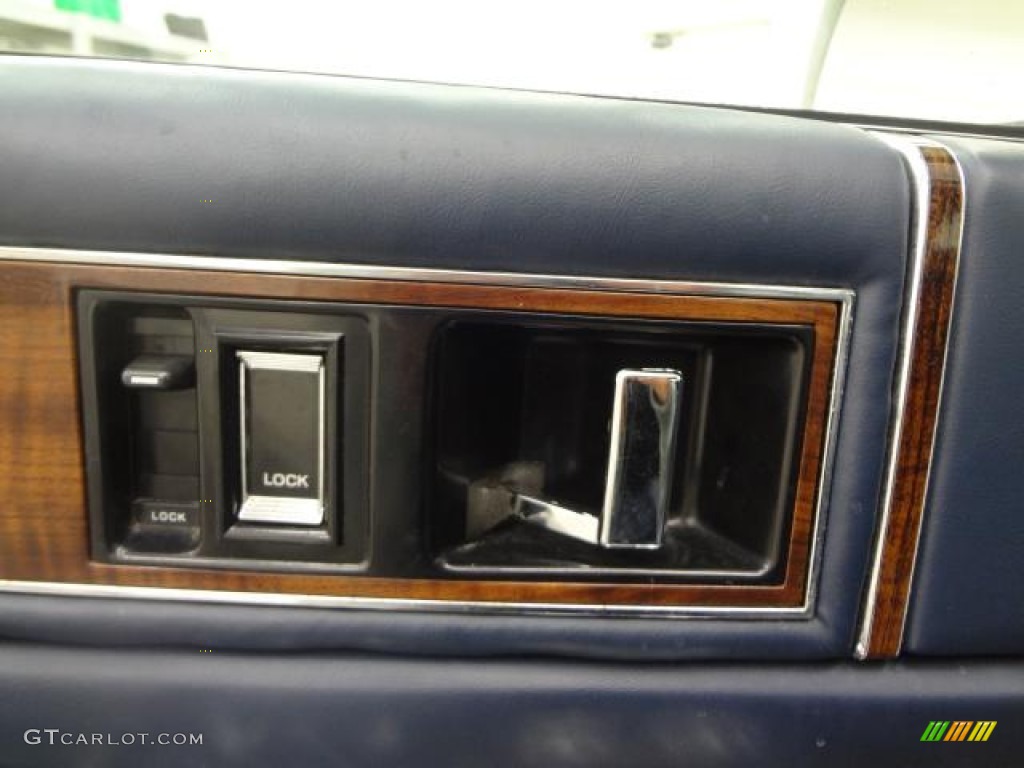 1992 DeVille Sedan - White / Blue photo #21