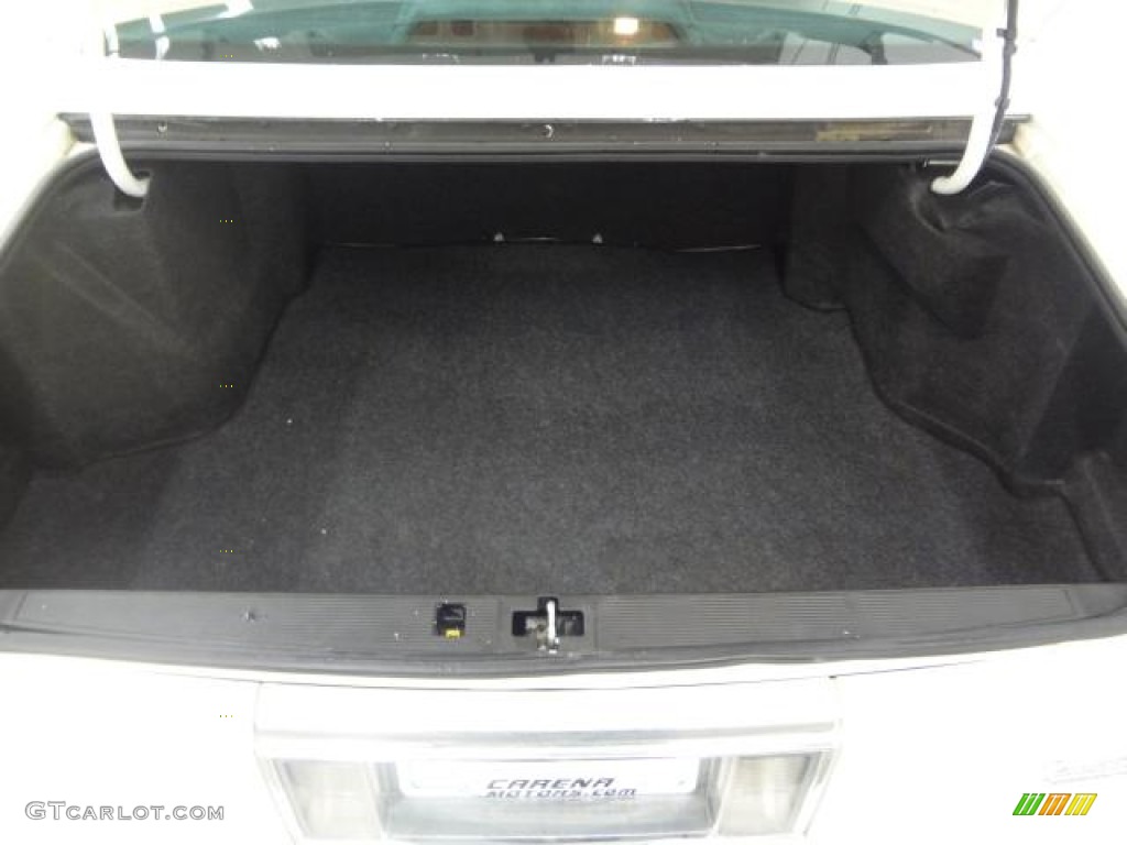 1992 DeVille Sedan - White / Blue photo #29