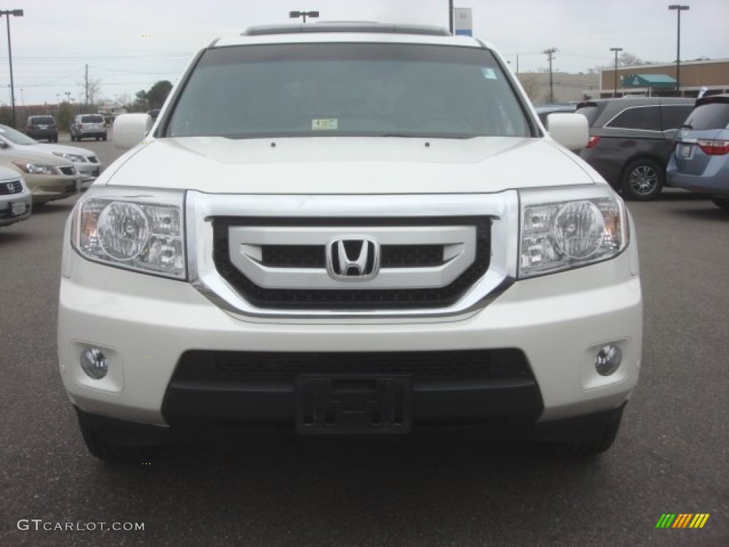 2011 Pilot Touring 4WD - White Diamond Pearl / Gray photo #9