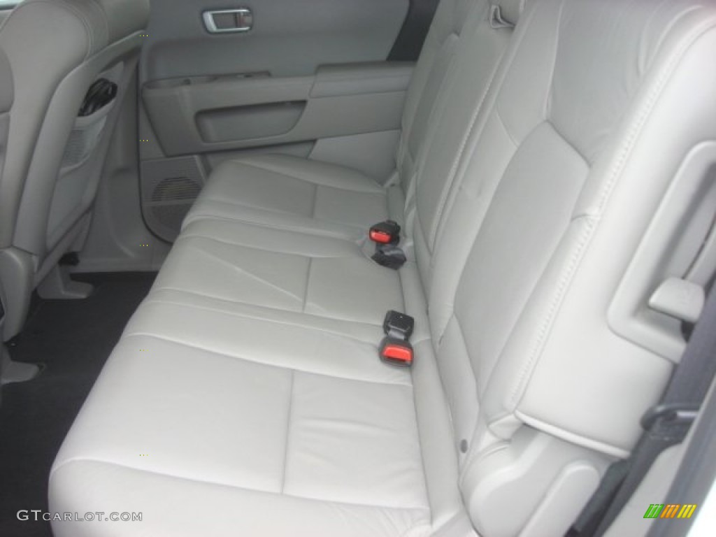 2011 Pilot Touring 4WD - White Diamond Pearl / Gray photo #11