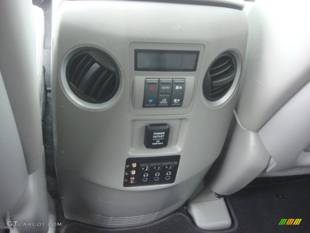 2011 Pilot Touring 4WD - White Diamond Pearl / Gray photo #15