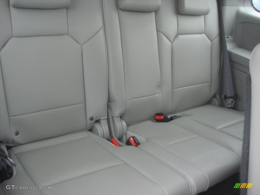 2011 Pilot Touring 4WD - White Diamond Pearl / Gray photo #18