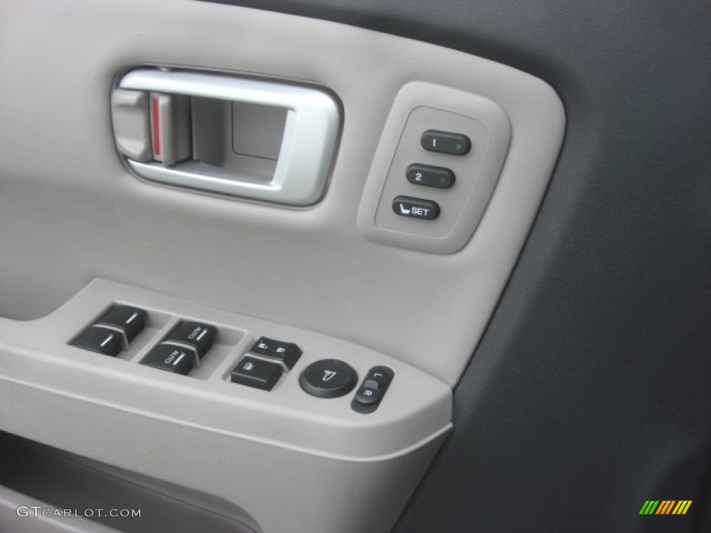 2011 Pilot Touring 4WD - White Diamond Pearl / Gray photo #23