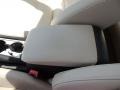 Candy White - Jetta SE Sedan Photo No. 20