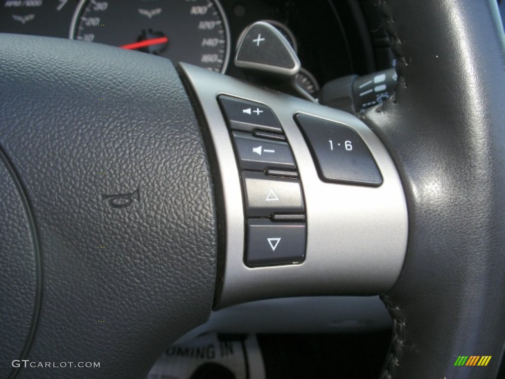 2009 Chevrolet Corvette Convertible Controls Photo #79377444