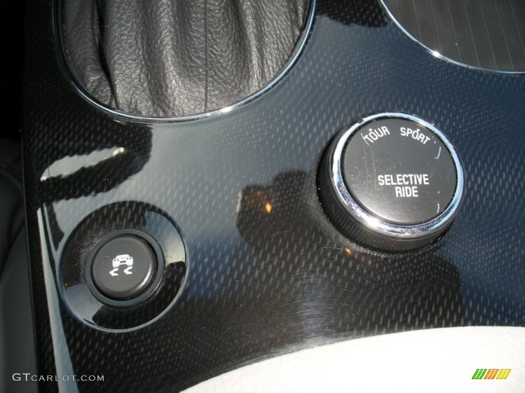 2009 Chevrolet Corvette Convertible Controls Photo #79377532