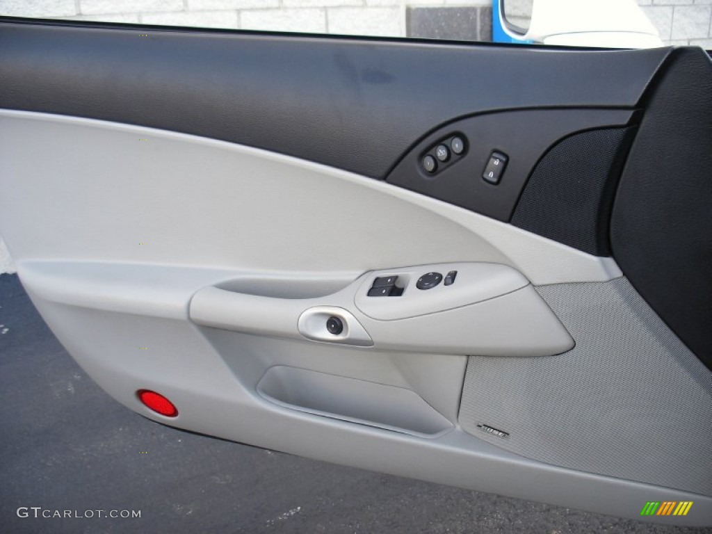 2009 Chevrolet Corvette Convertible Titanium Gray Door Panel Photo #79377571