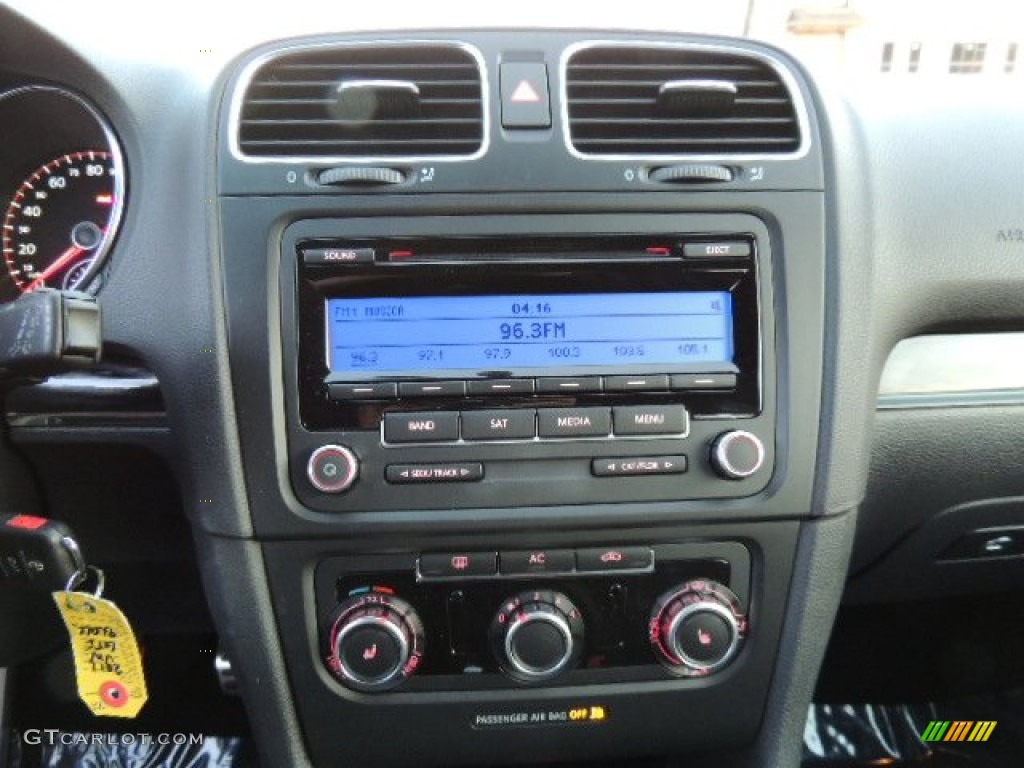 2011 Volkswagen GTI 2 Door Controls Photo #79377748