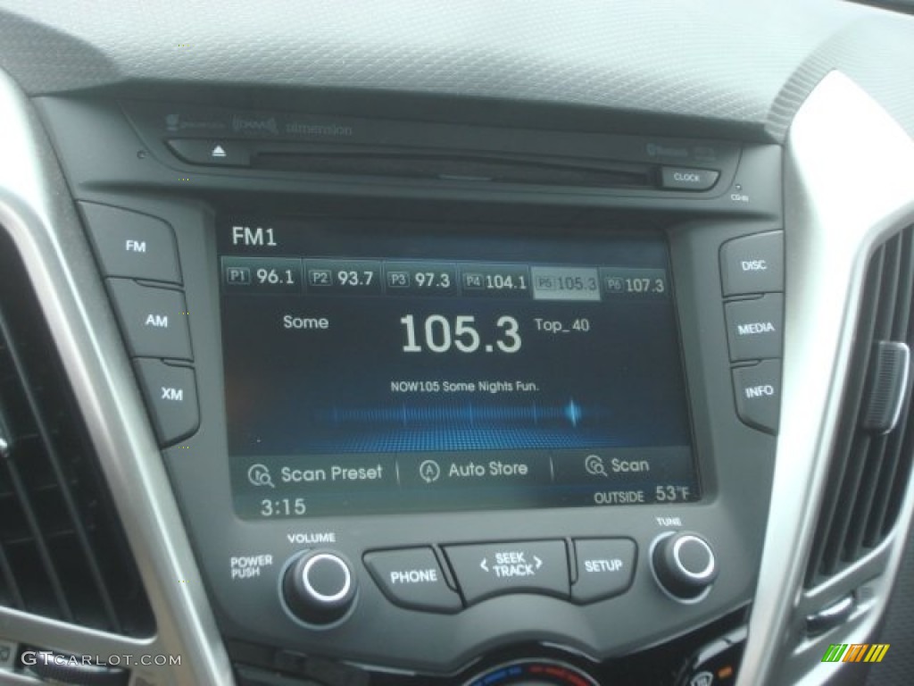 2012 Hyundai Veloster Standard Veloster Model Controls Photo #79378291