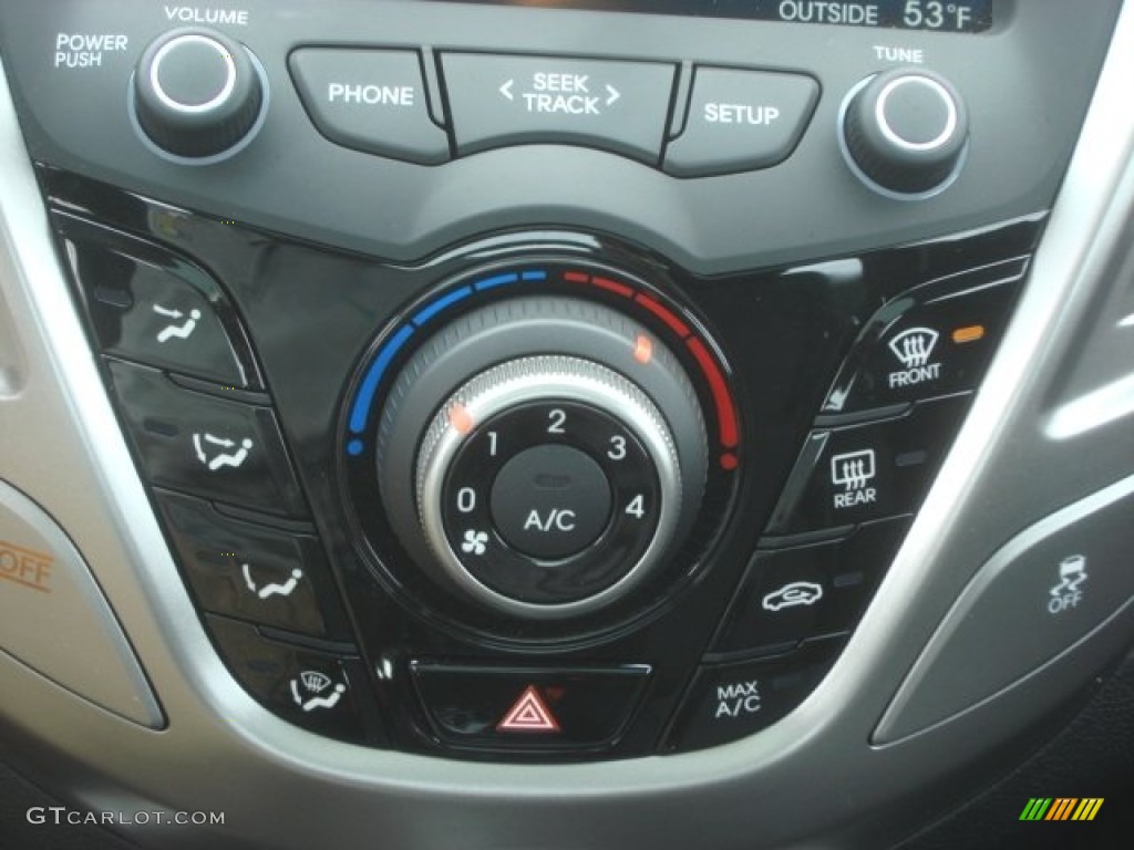 2012 Hyundai Veloster Standard Veloster Model Controls Photo #79378299