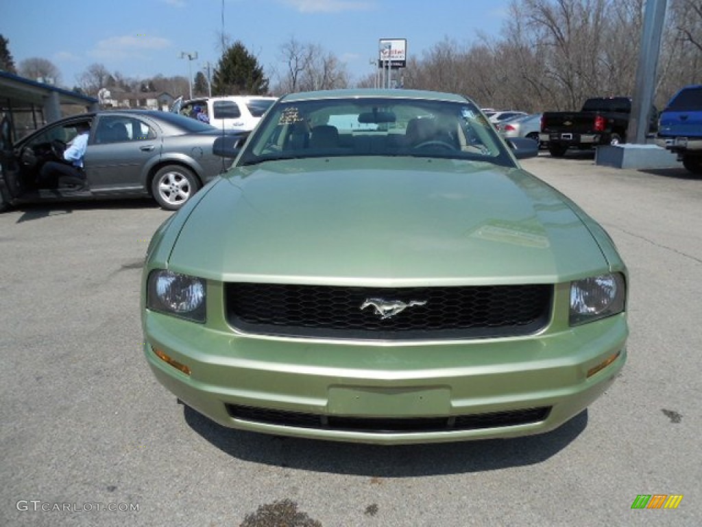 2005 Mustang V6 Deluxe Coupe - Legend Lime Metallic / Medium Parchment photo #9