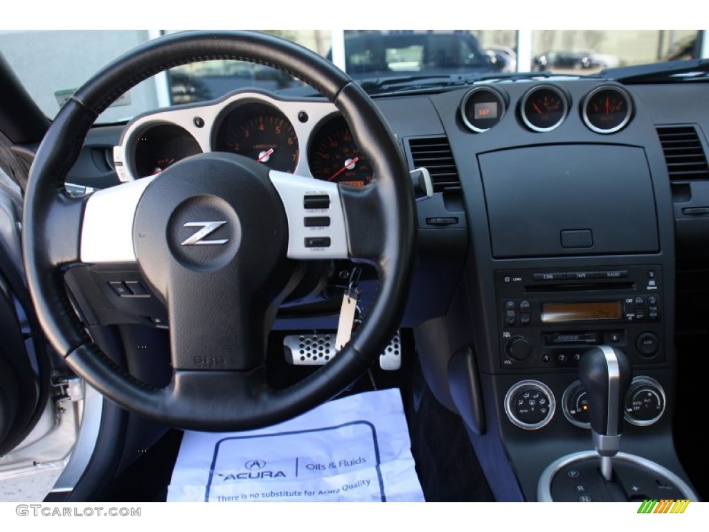 2005 Nissan 350Z Touring Coupe Dashboard Photos