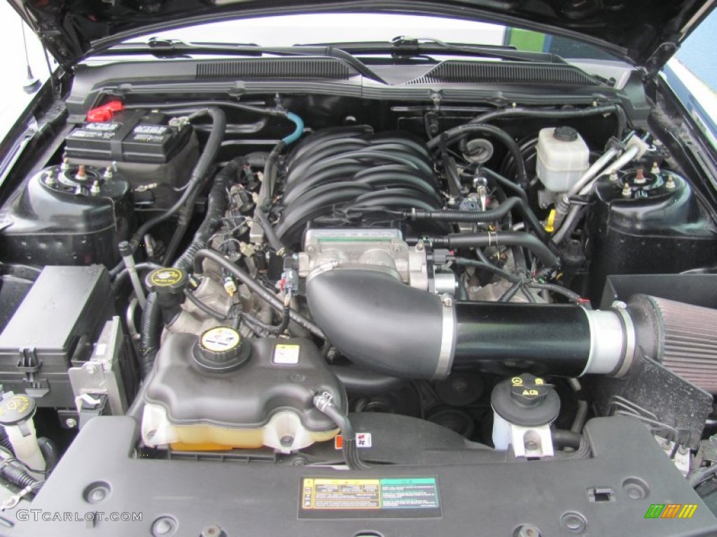 2008 Ford Mustang GT Premium Coupe Engine Photos