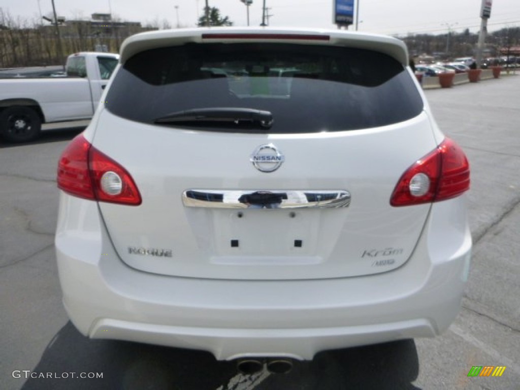 2011 Rogue S AWD Krom Edition - Pearl White / Black photo #4