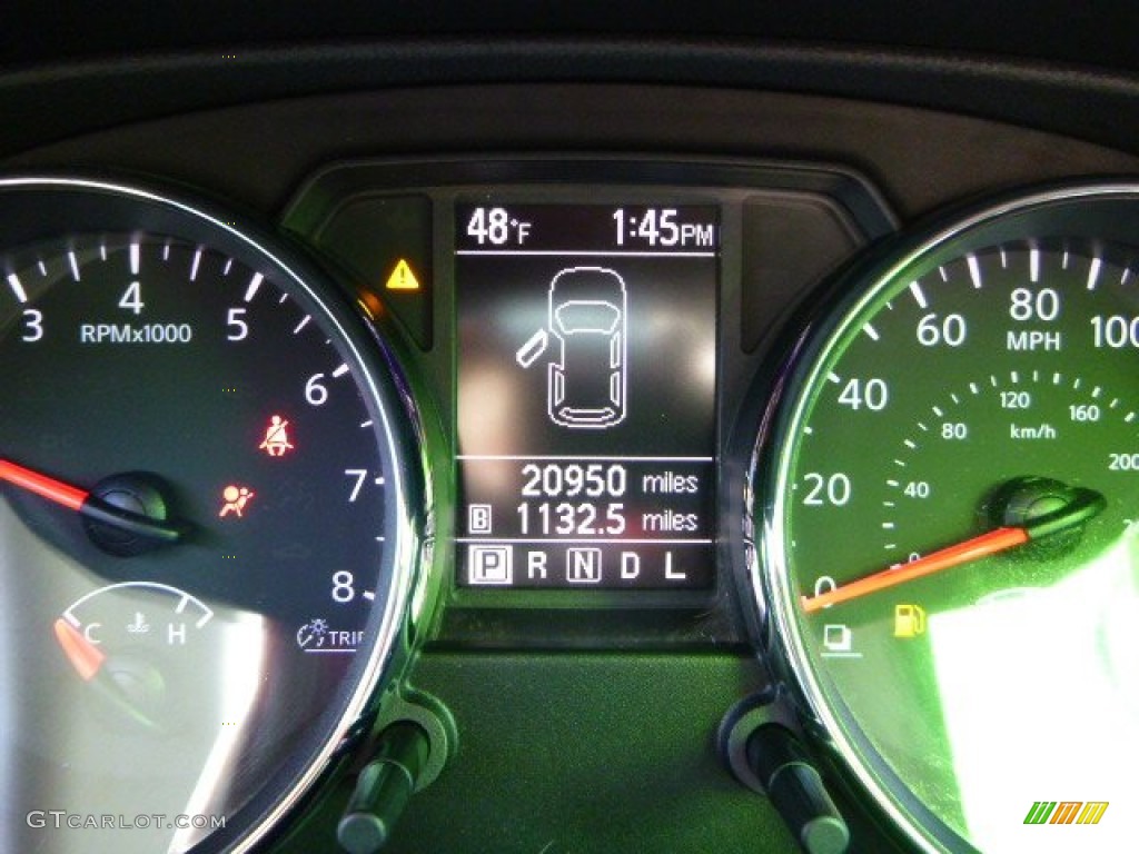 2011 Rogue S AWD Krom Edition - Pearl White / Black photo #10