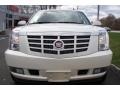 White Diamond - Escalade AWD Photo No. 2