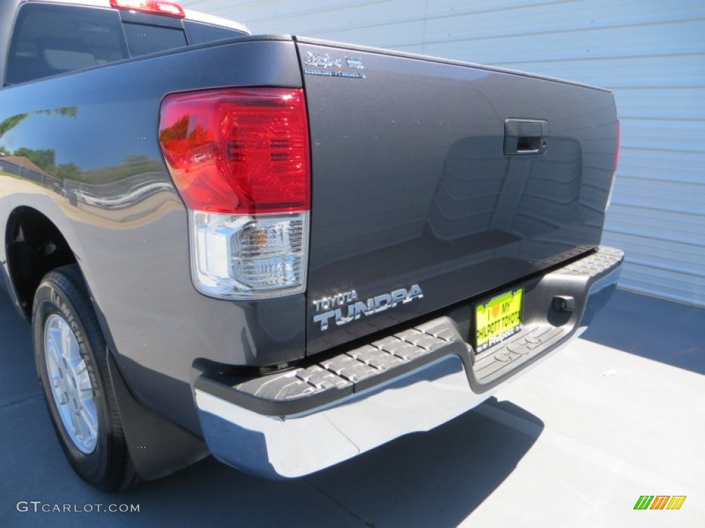 2012 Tundra Double Cab - Magnetic Gray Metallic / Graphite photo #21