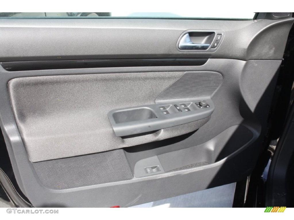 2013 Volkswagen Jetta S SportWagen Door Panel Photos