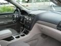 2007 Silver Pearl Saturn Outlook XE  photo #14