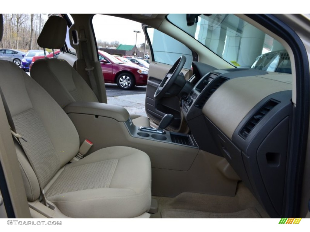 2007 Ford Edge SE AWD Front Seat Photo #79403747