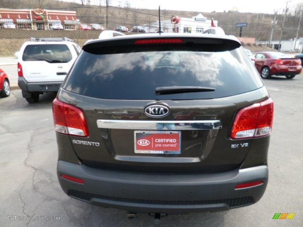 2011 Sorento EX V6 AWD - Java Brown / Black photo #6