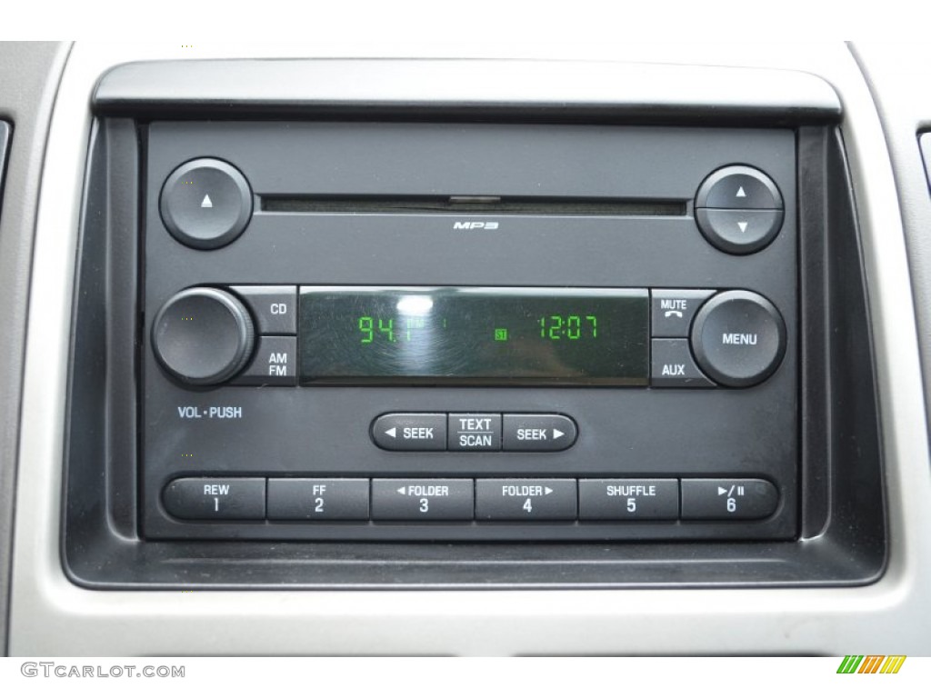 2007 Ford Edge SE AWD Audio System Photo #79403977