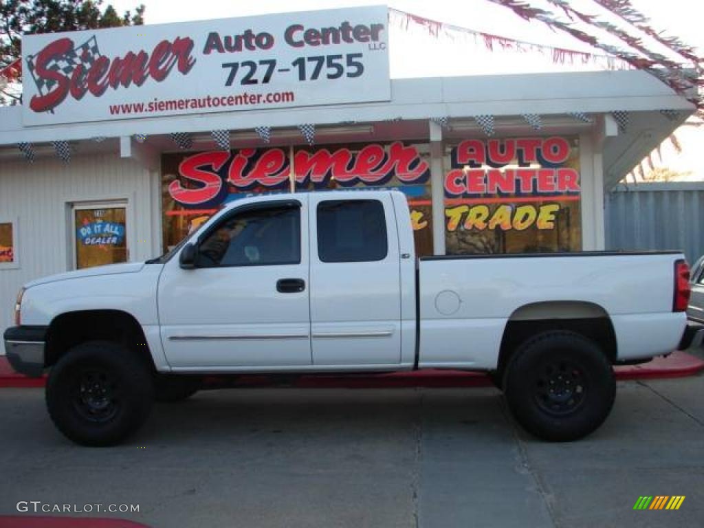 2004 Silverado 1500 Z71 Extended Cab 4x4 - Summit White / Dark Charcoal photo #19