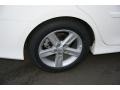 Super White - Camry SE Photo No. 9