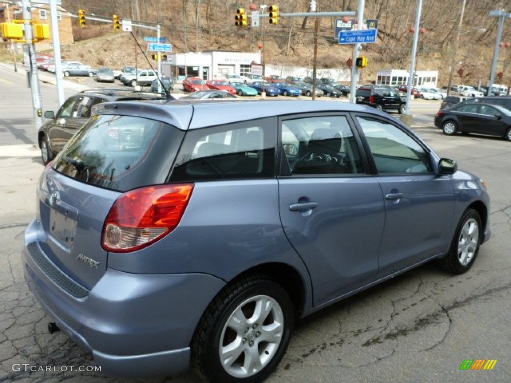 2004 Matrix XR - Cosmic Blue Metallic / Dark Gray photo #11