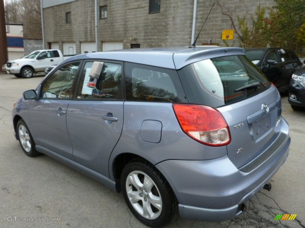 2004 Matrix XR - Cosmic Blue Metallic / Dark Gray photo #14