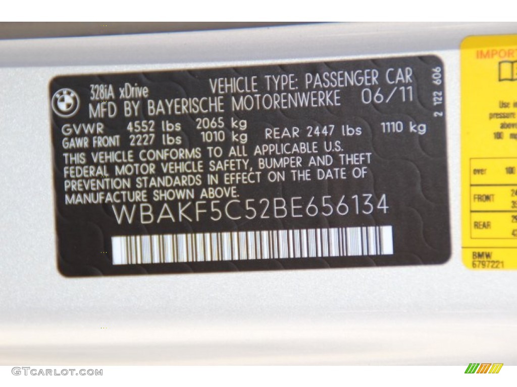 2011 3 Series 328i xDrive Coupe - Titanium Silver Metallic / Black photo #32