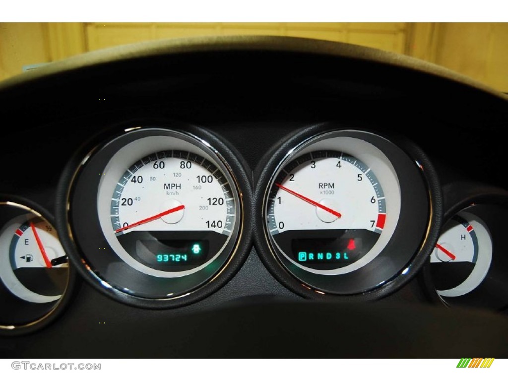 2009 Dodge Charger SXT Gauges Photos
