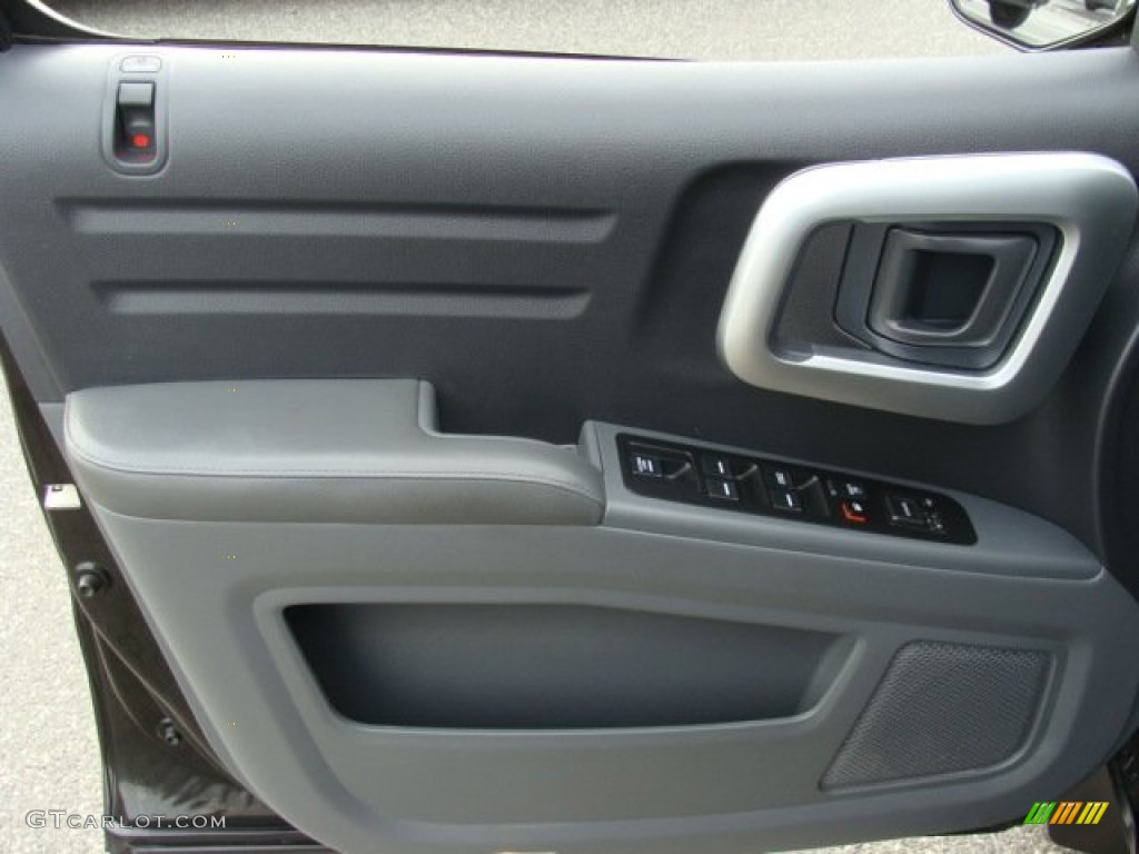 2008 Honda Ridgeline RTL Gray Door Panel Photo #79410847