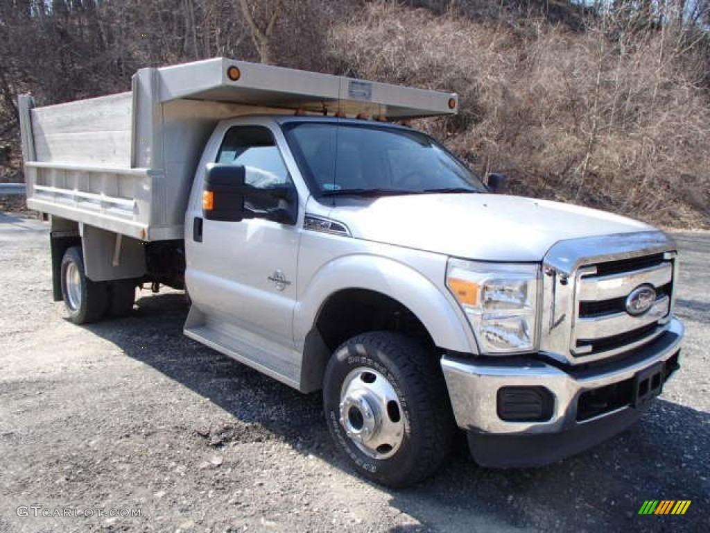 Ingot Silver Metallic 2011 Ford F350 Super Duty XL Regular Cab 4x4 Chassis Dump Truck Exterior Photo #79422098