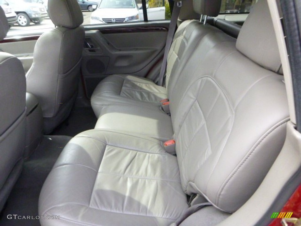 2004 Jeep Grand Cherokee Limited 4x4 Rear Seat Photo #79423748