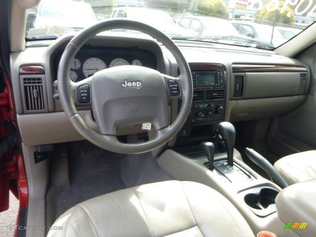 Taupe Interior 2004 Jeep Grand Cherokee Limited 4x4 Photo #79423753