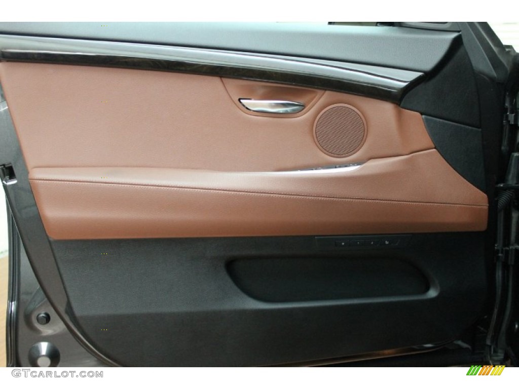 2010 BMW 5 Series 535i Gran Turismo Cinnamon Brown Dakota Leather Door Panel Photo #79427787