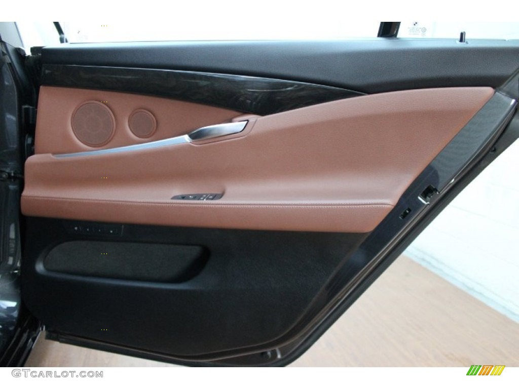 2010 BMW 5 Series 535i Gran Turismo Door Panel Photos
