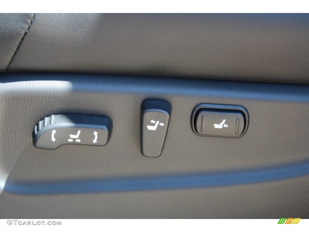 2013 Infiniti QX 56 Controls Photo #79428943