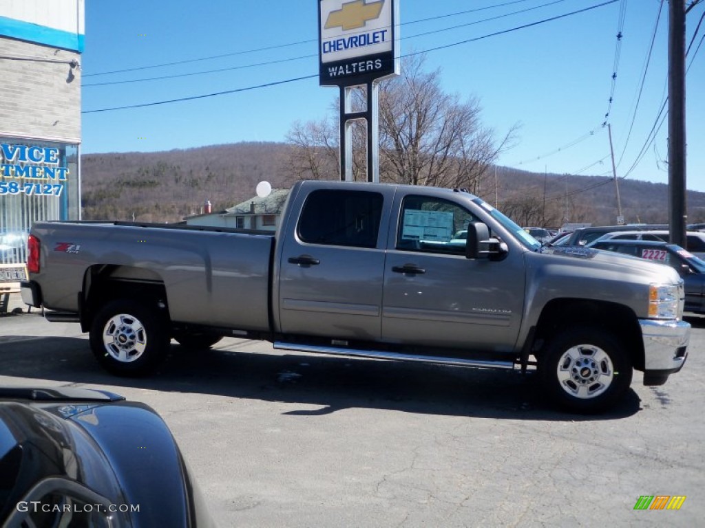 2013 Silverado 2500HD LT Crew Cab 4x4 - Graystone Metallic / Ebony photo #4