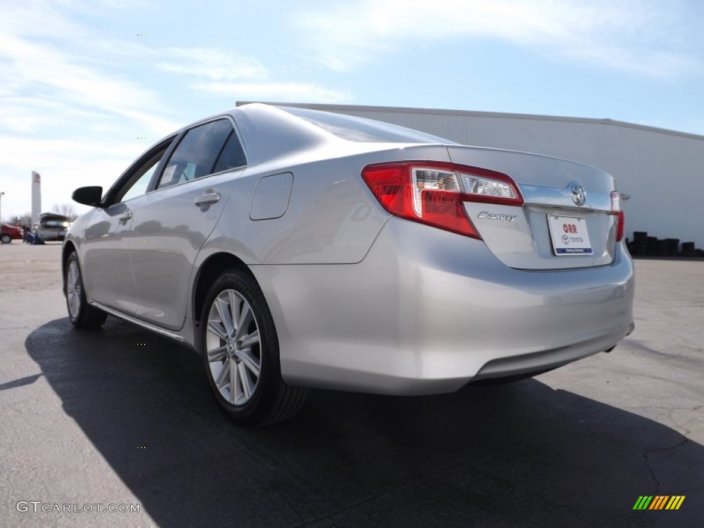 2013 Camry XLE - Classic Silver Metallic / Ash photo #6